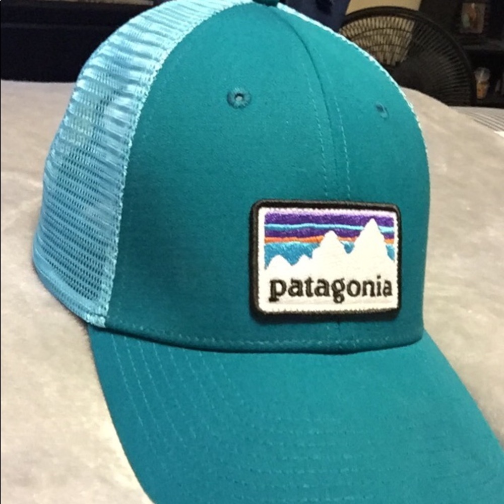 Women’s Patagonia trucker hat